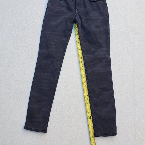 Express camo black mid-rise leggings - Picture 3 of 9